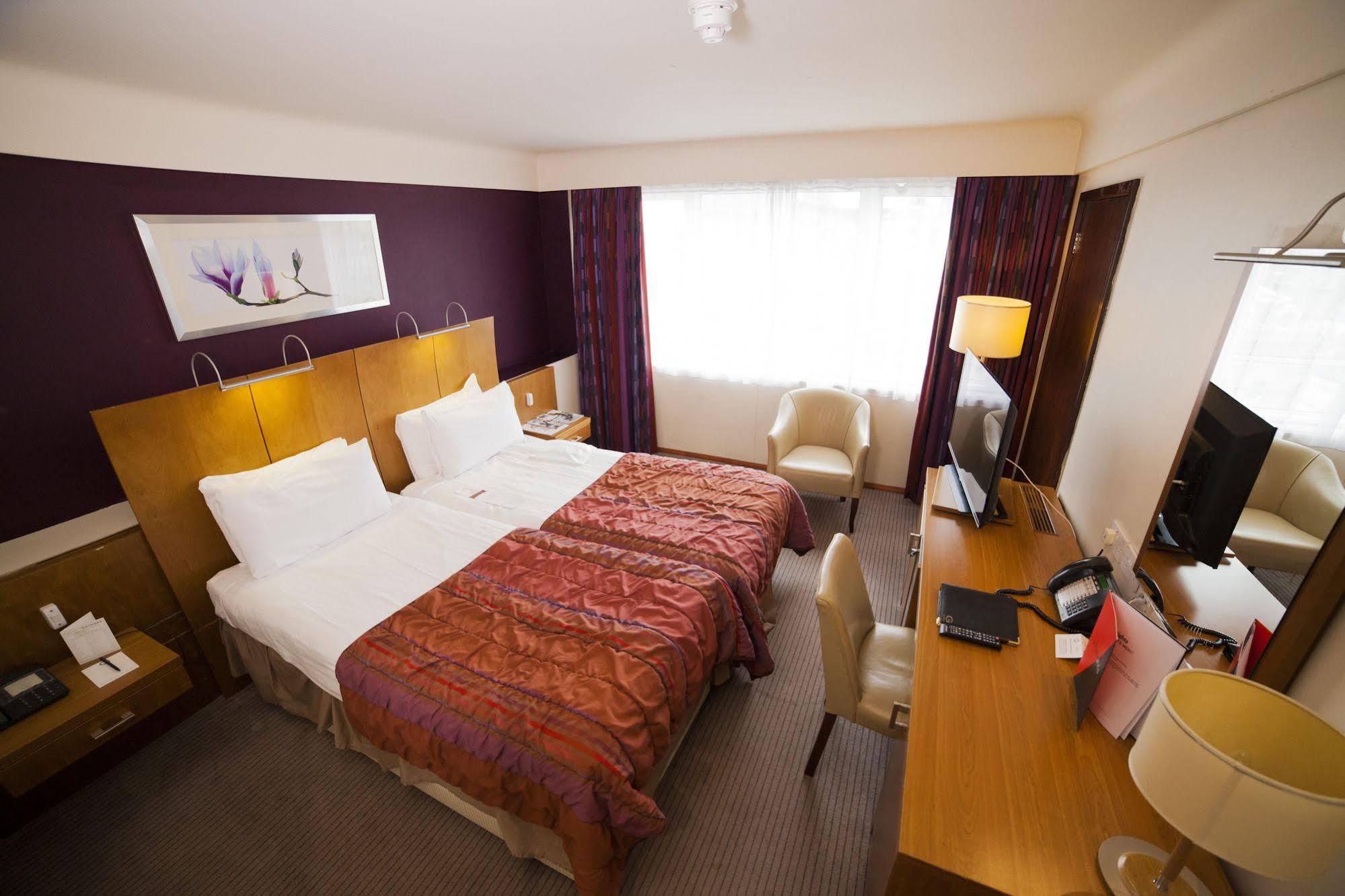 Treehouse Hotel London Ngoại thất bức ảnh